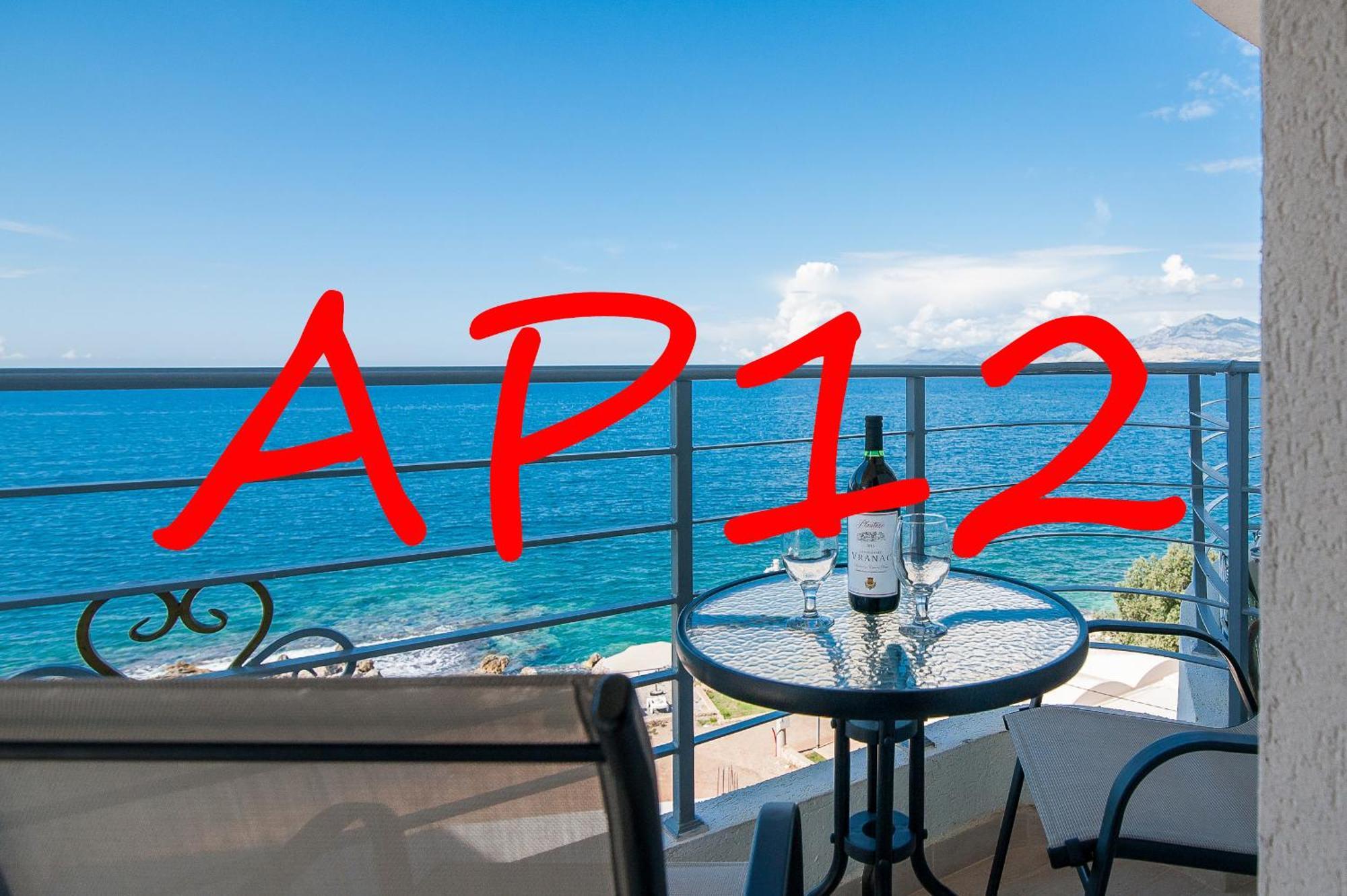 Open Sea Apartments Utjeha Δωμάτιο φωτογραφία
