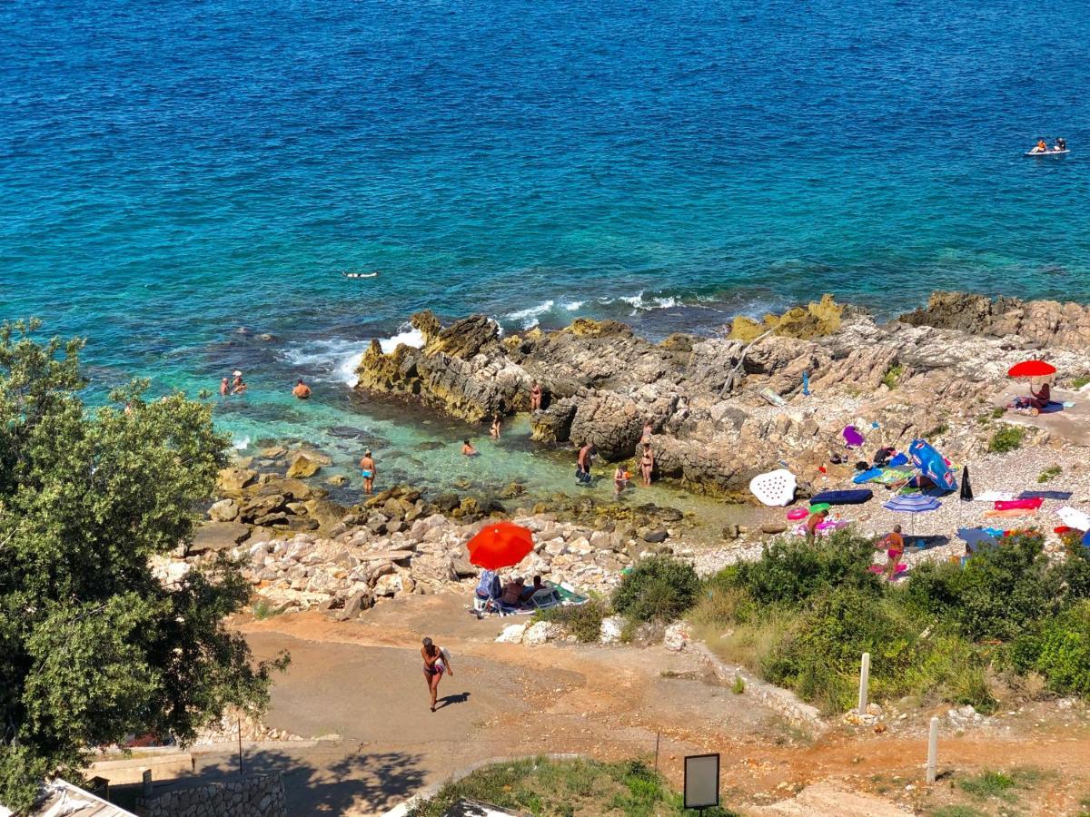Open Sea Apartments Utjeha Εξωτερικό φωτογραφία